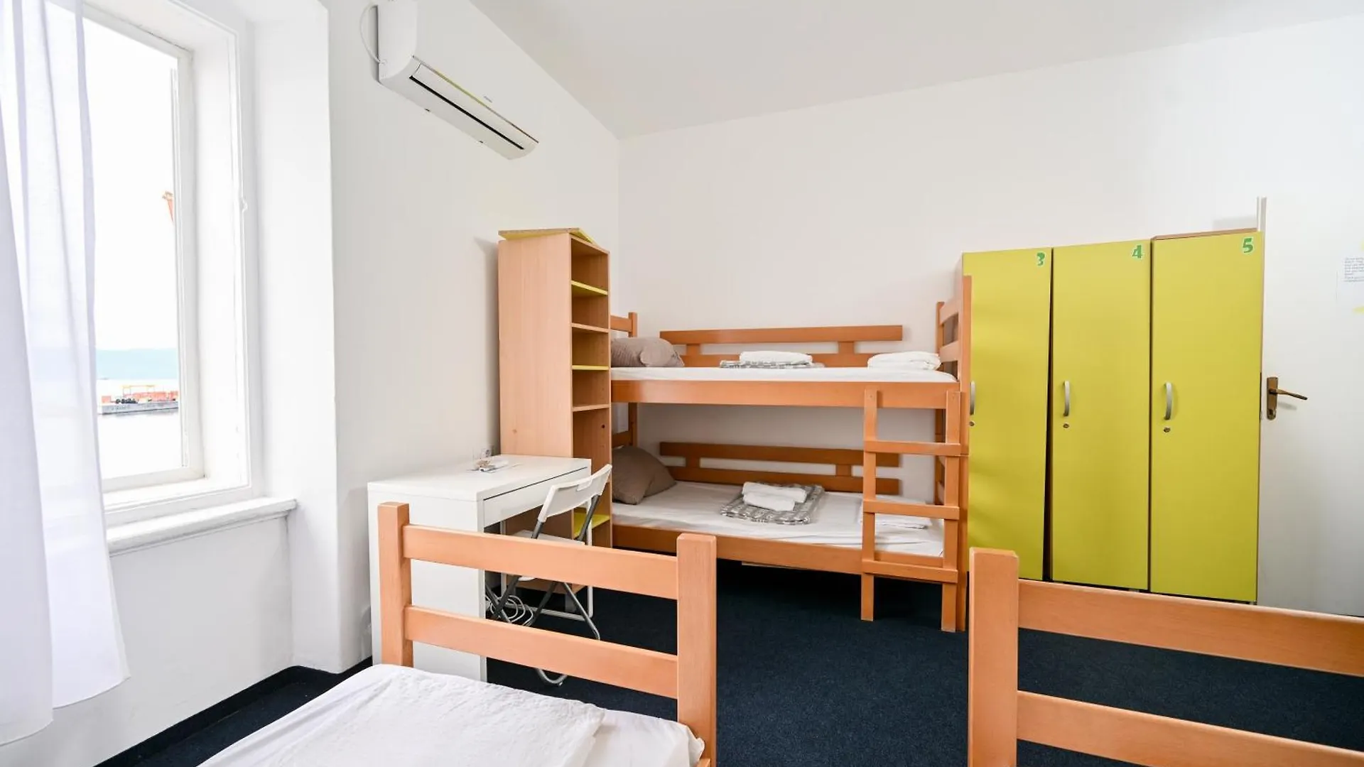 Hostel Fun Rijeka 0*,  Hırvatistan