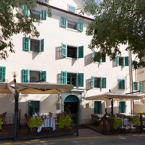 Boutique Vela Vrata 4*, Buzet Kroatië